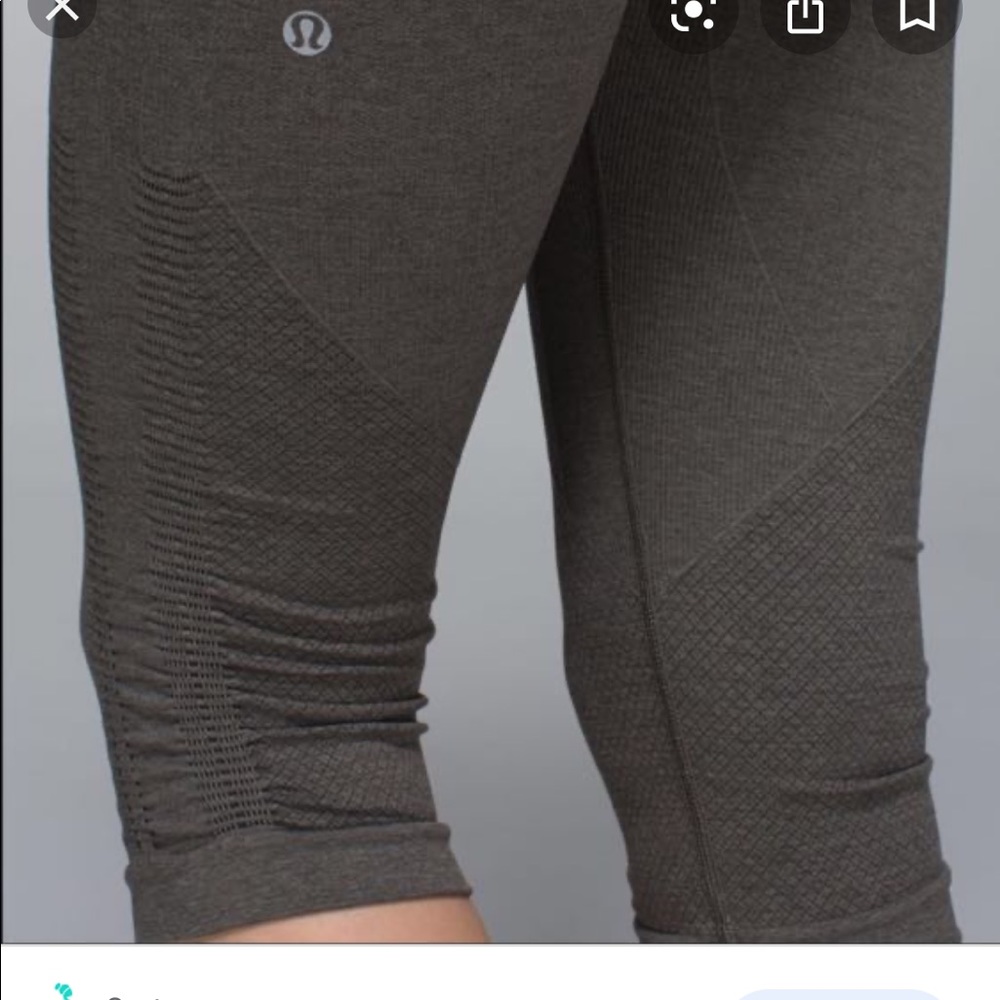 NWT Lululemon Seamlessly Street Crop